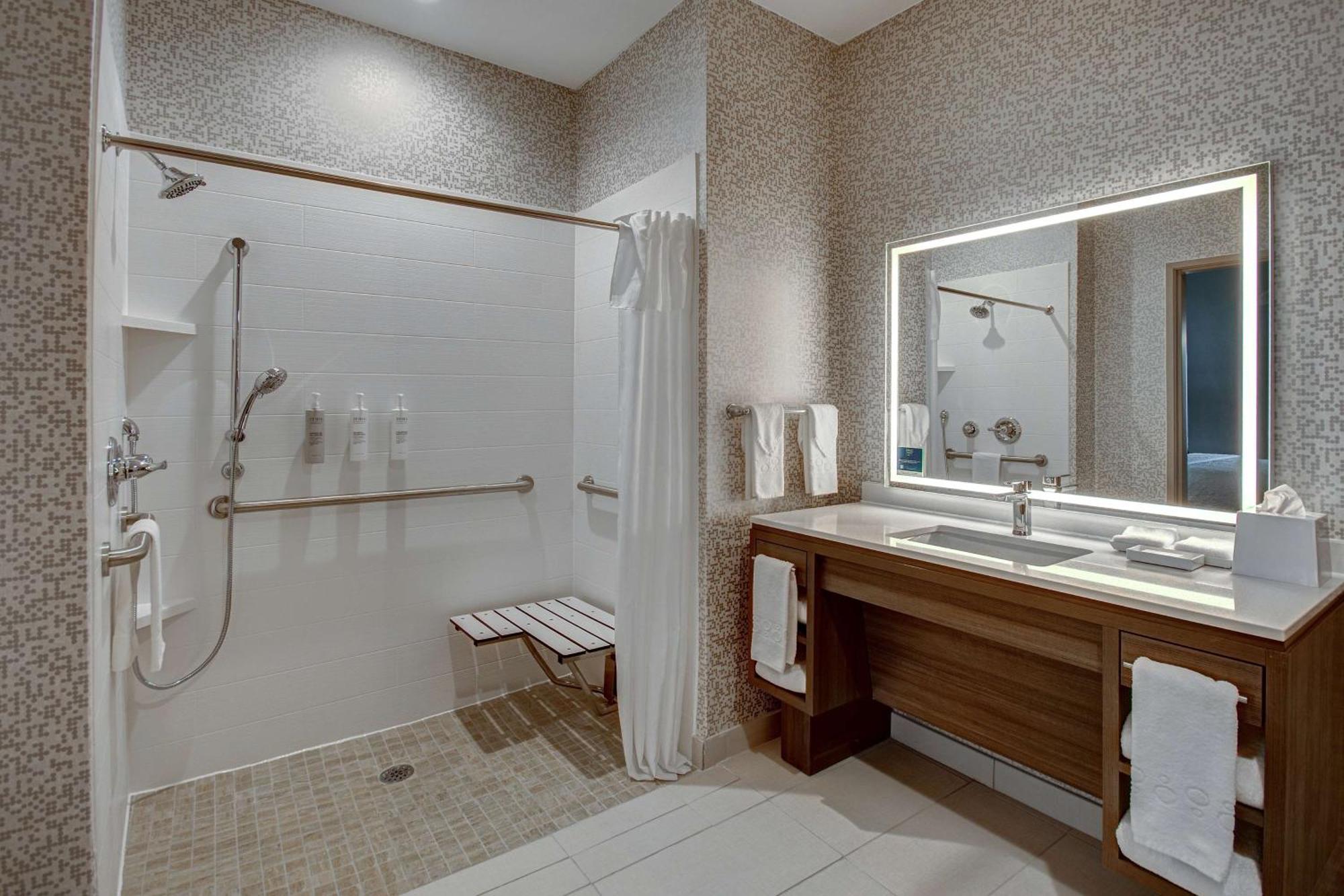 Home2 Suites By Hilton Burleson Εξωτερικό φωτογραφία