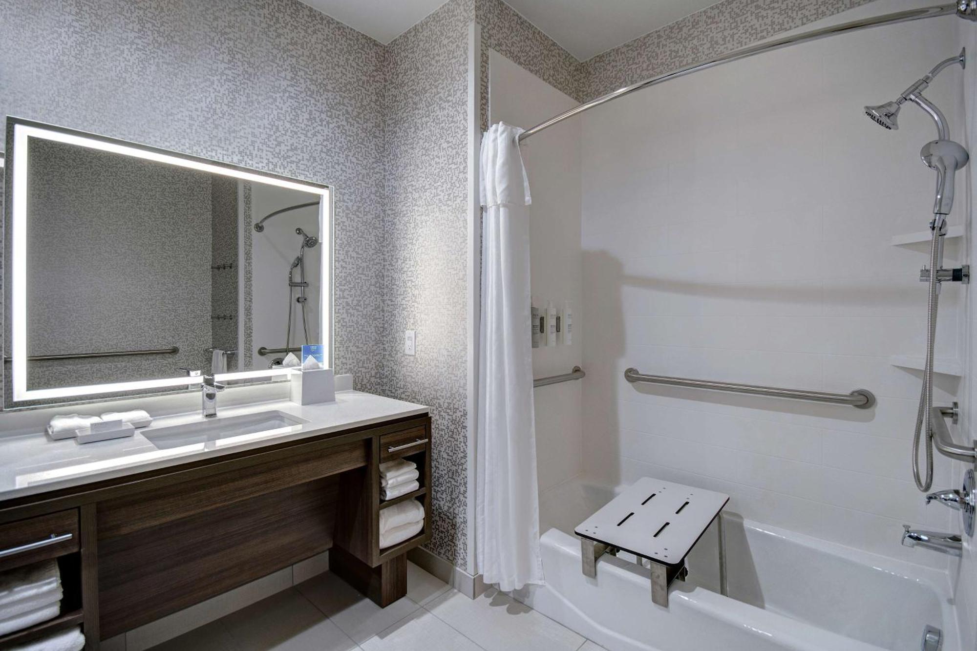 Home2 Suites By Hilton Burleson Εξωτερικό φωτογραφία