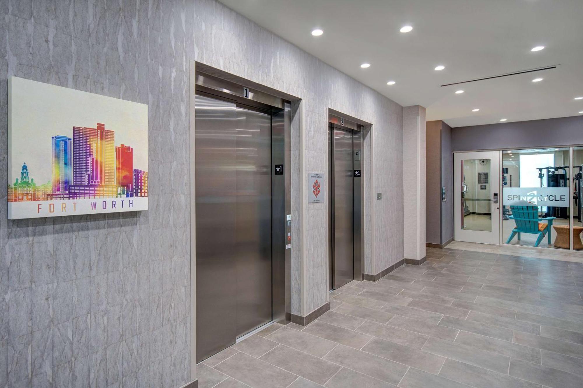 Home2 Suites By Hilton Burleson Εξωτερικό φωτογραφία